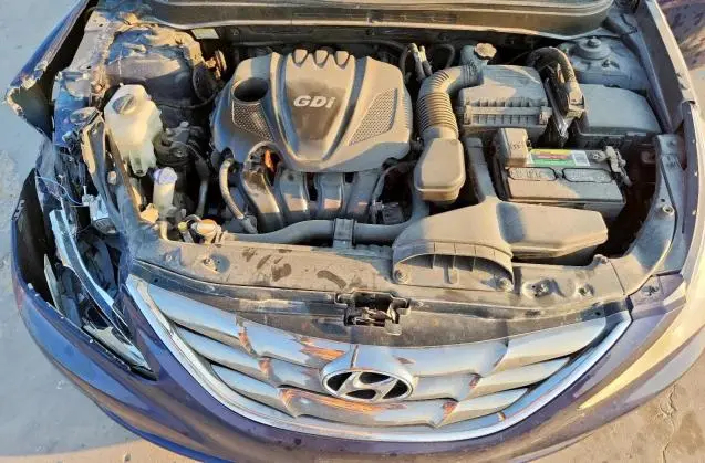 2013 HYUNDAI SONATA SE