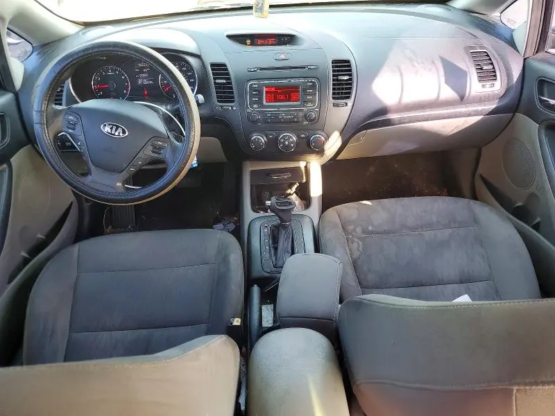2015 KIA FORTE LX  