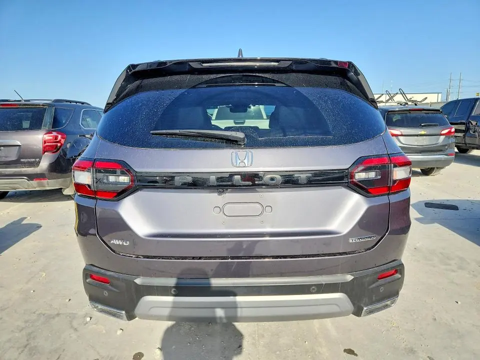 2023 HONDA PILOT TOURING  