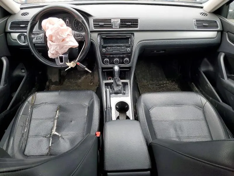 2014 VOLKSWAGEN PASSAT SE  