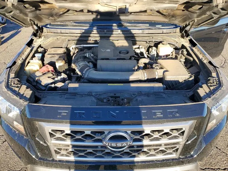 2022 NISSAN FRONTIER SV  