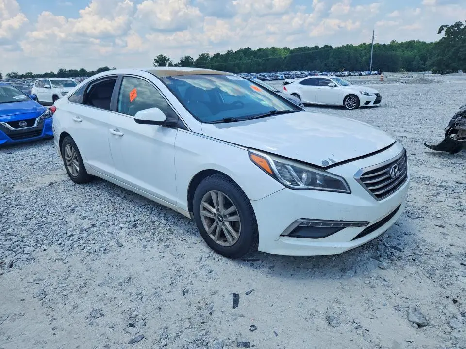 2015 HYUNDAI SONATA SE  