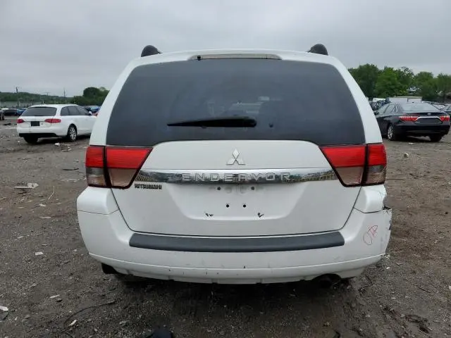 2010 MITSUBISHI ENDEAVOR SE  
