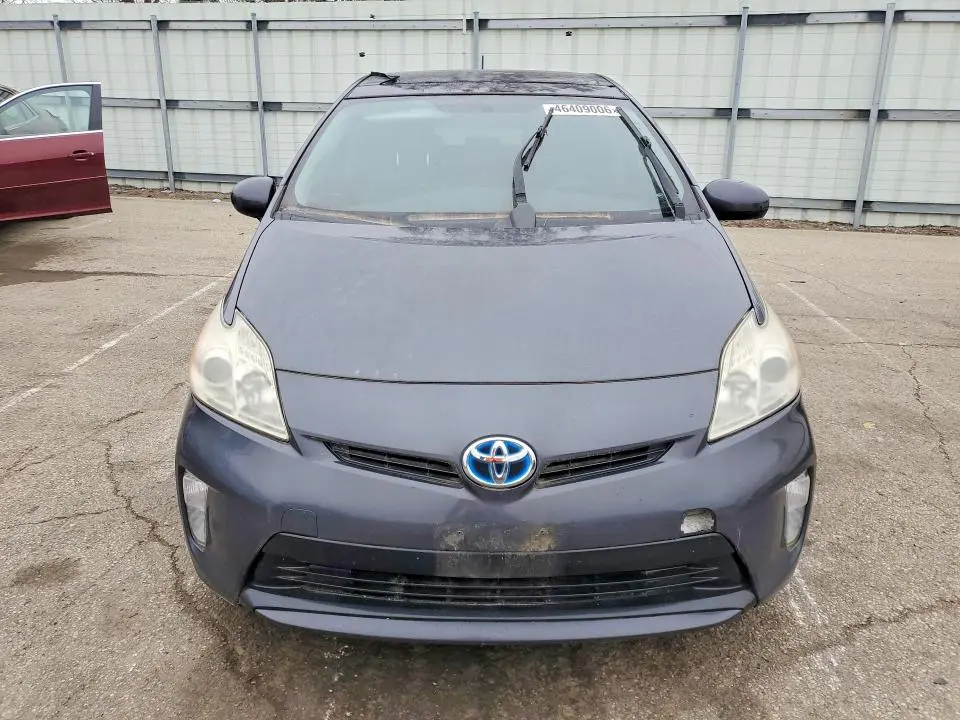 2013 TOYOTA PRIUS THREE  