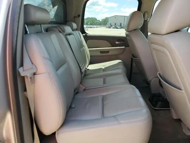 2011 CHEVROLET AVALANCHE LT  