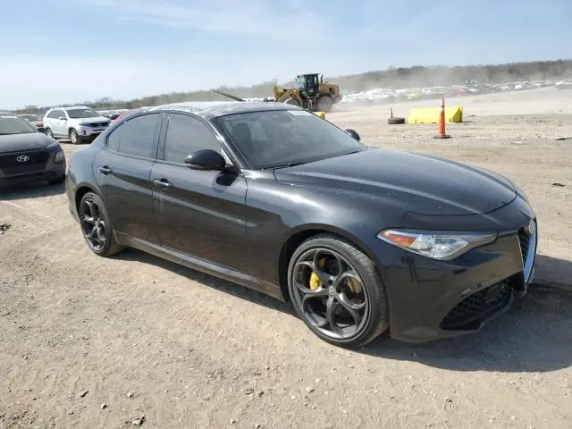 2017 ALFA ROMEO GIULIA TI Q4  
