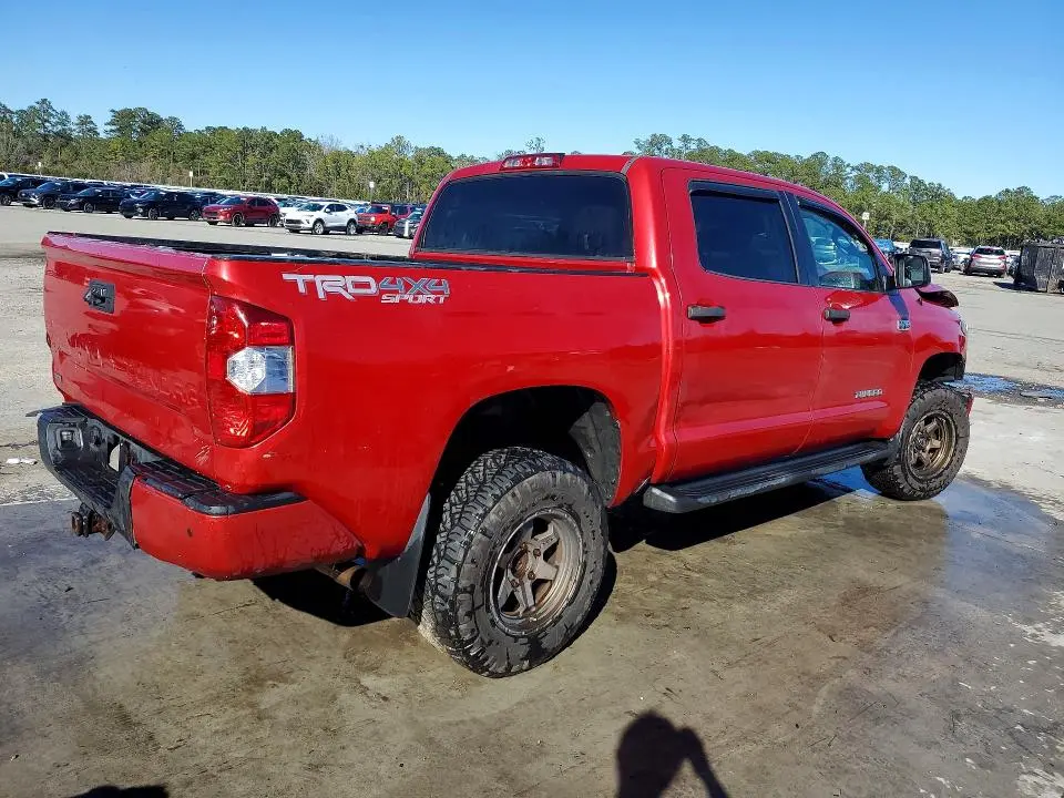 2018 TOYOTA TUNDRA SR5  