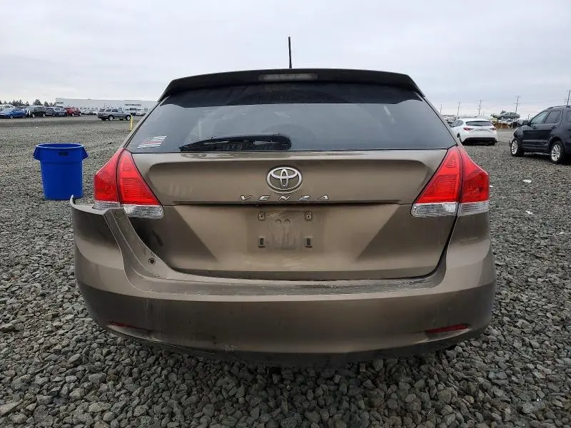 2010 TOYOTA VENZA   