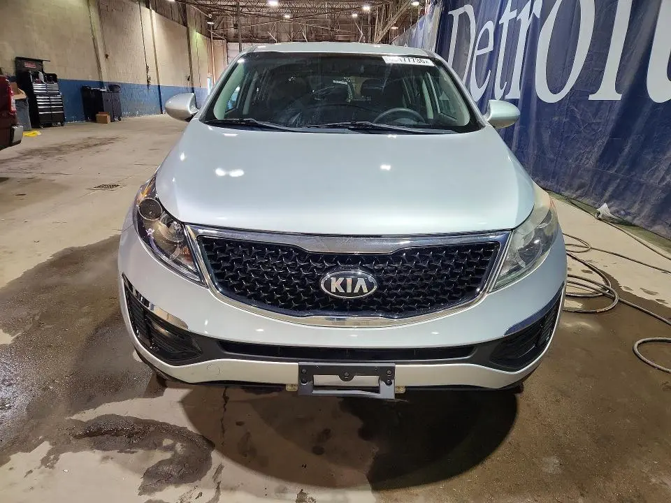 2016 KIA SPORTAGE LX  