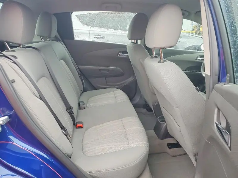 2014 CHEVROLET SONIC LT  