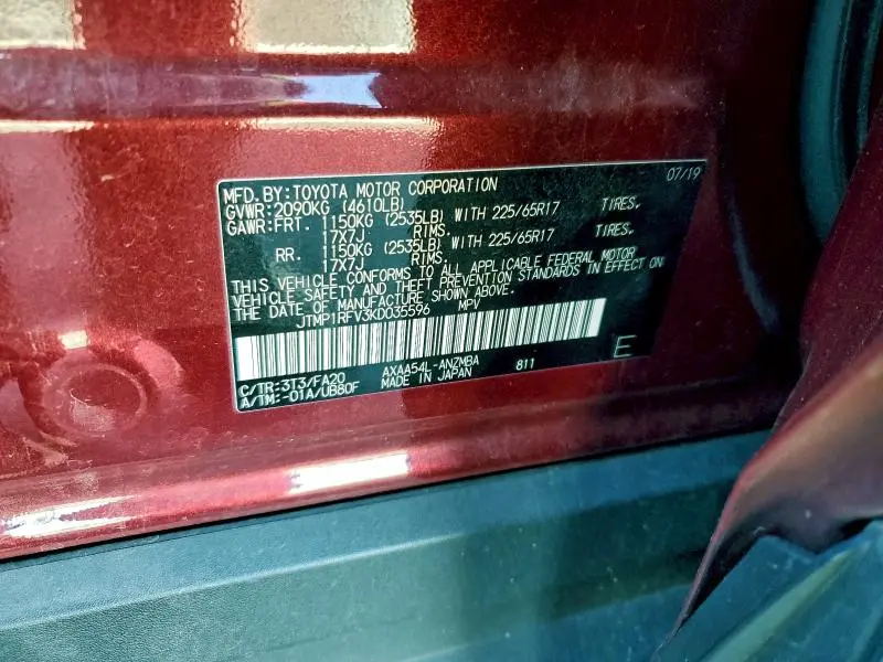 2019 TOYOTA RAV4 XLE  