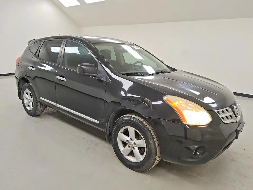 2012 NISSAN ROGUE S  