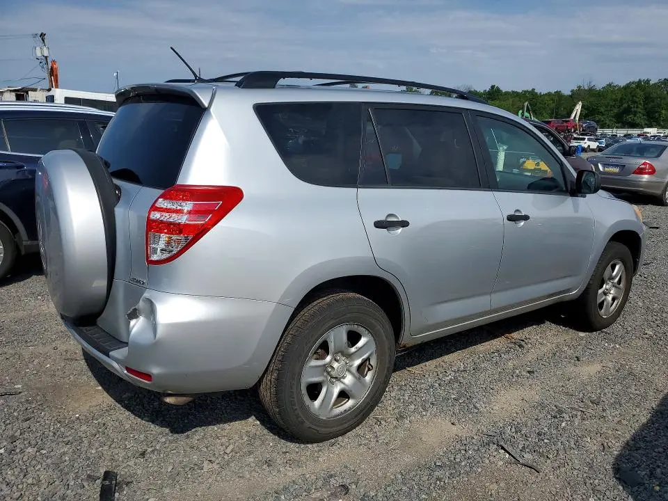 2010 TOYOTA RAV4 BASE  