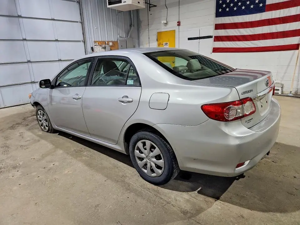 2011 TOYOTA COROLLA LE  