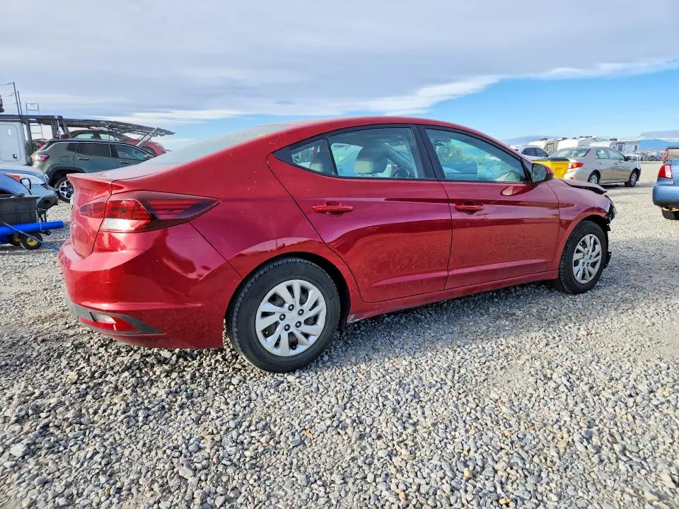 2019 HYUNDAI ELANTRA SE  