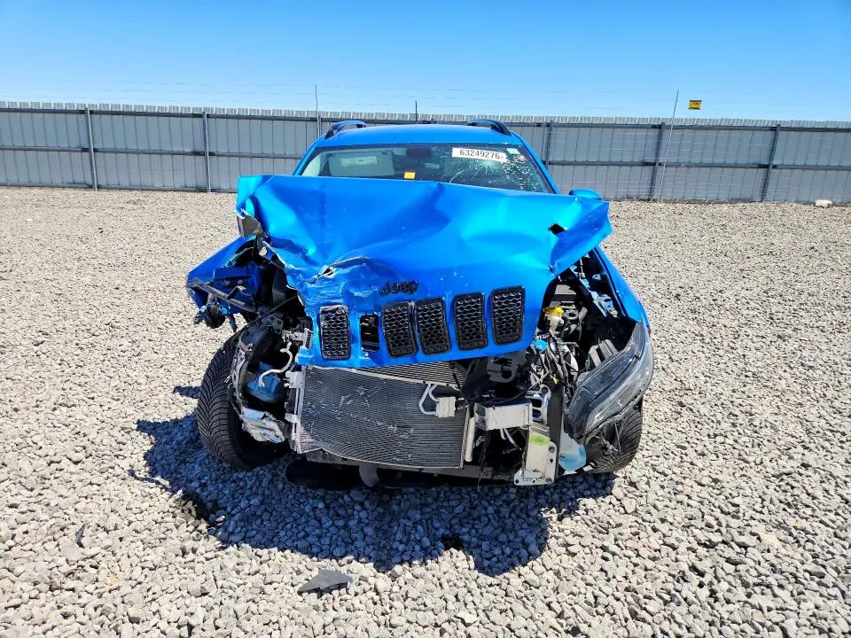 2020 JEEP CHEROKEE LATITUDE PLUS  