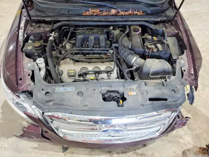 2011 FORD TAURUS SEL  
