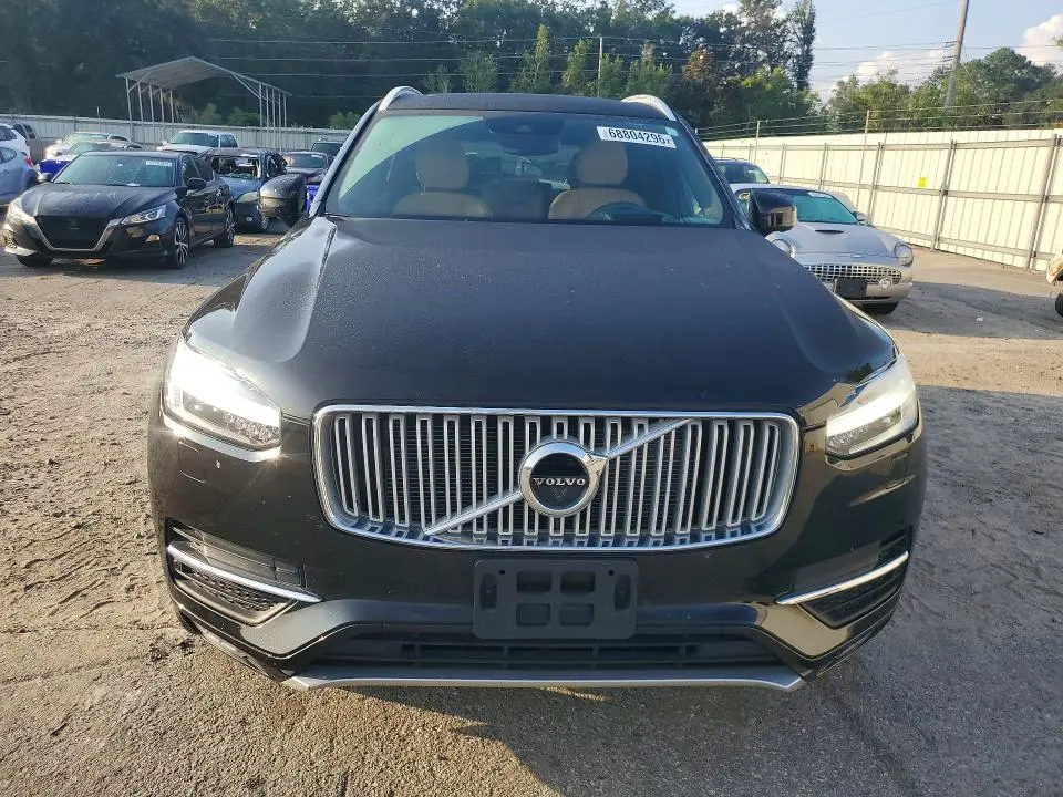 2018 VOLVO XC90 T6  