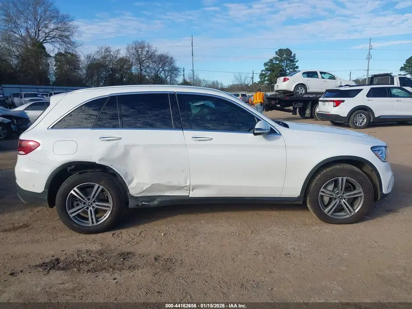 2021 MERCEDES-BENZ GLC 300 SUV
