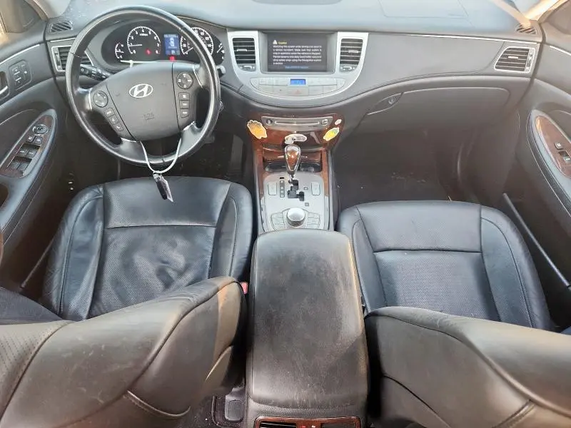 2010 HYUNDAI GENESIS 3.8L  