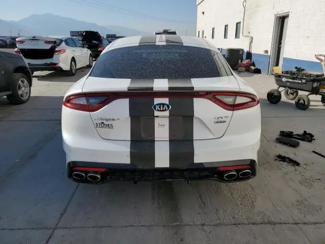 2018 KIA STINGER GT2  