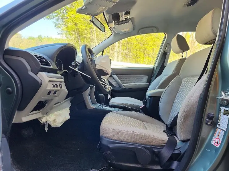 2017 SUBARU FORESTER 2.5I  