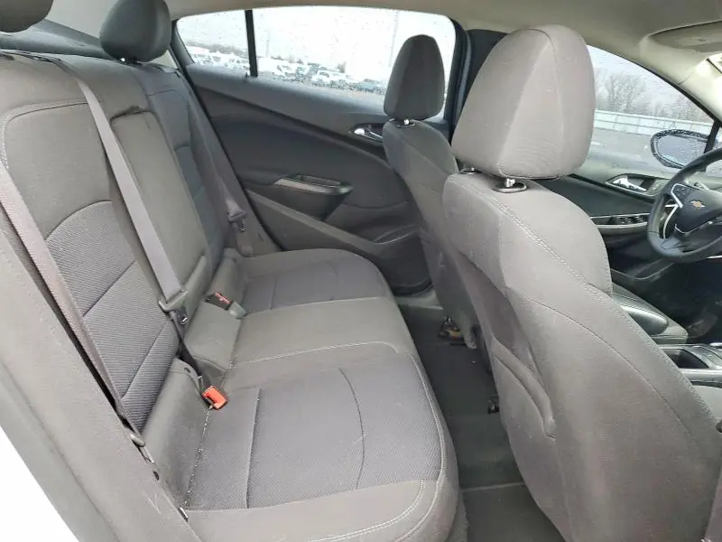 2016 CHEVROLET CRUZE LT  