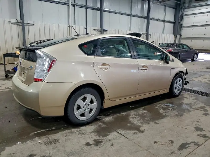 2010 TOYOTA PRIUS   