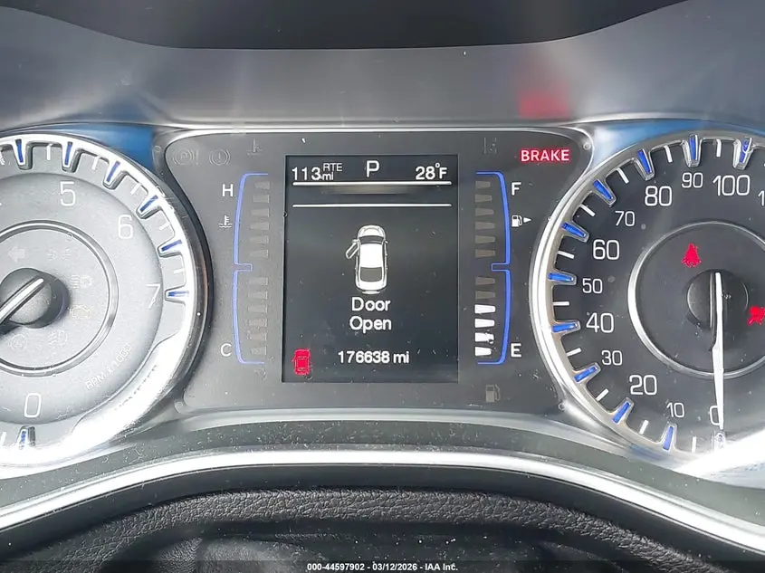 2015 CHRYSLER 200 LIMITED