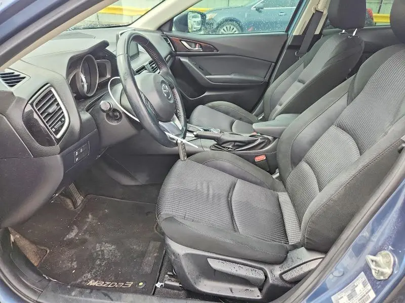 2015 MAZDA 3 TOURING  