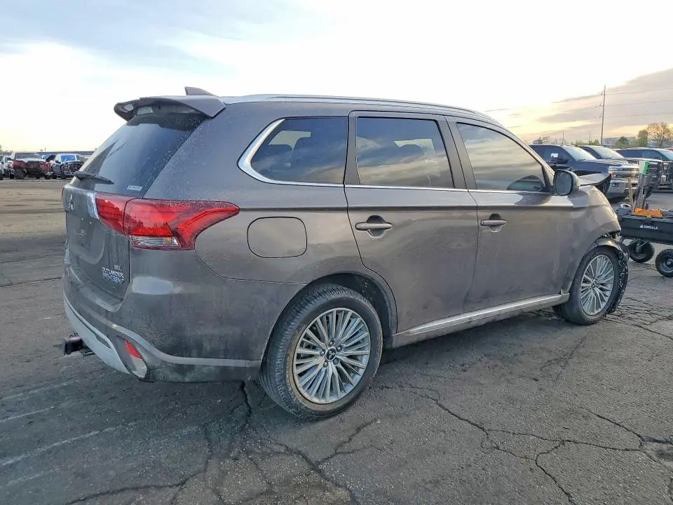 2019 MITSUBISHI OUTLANDER   