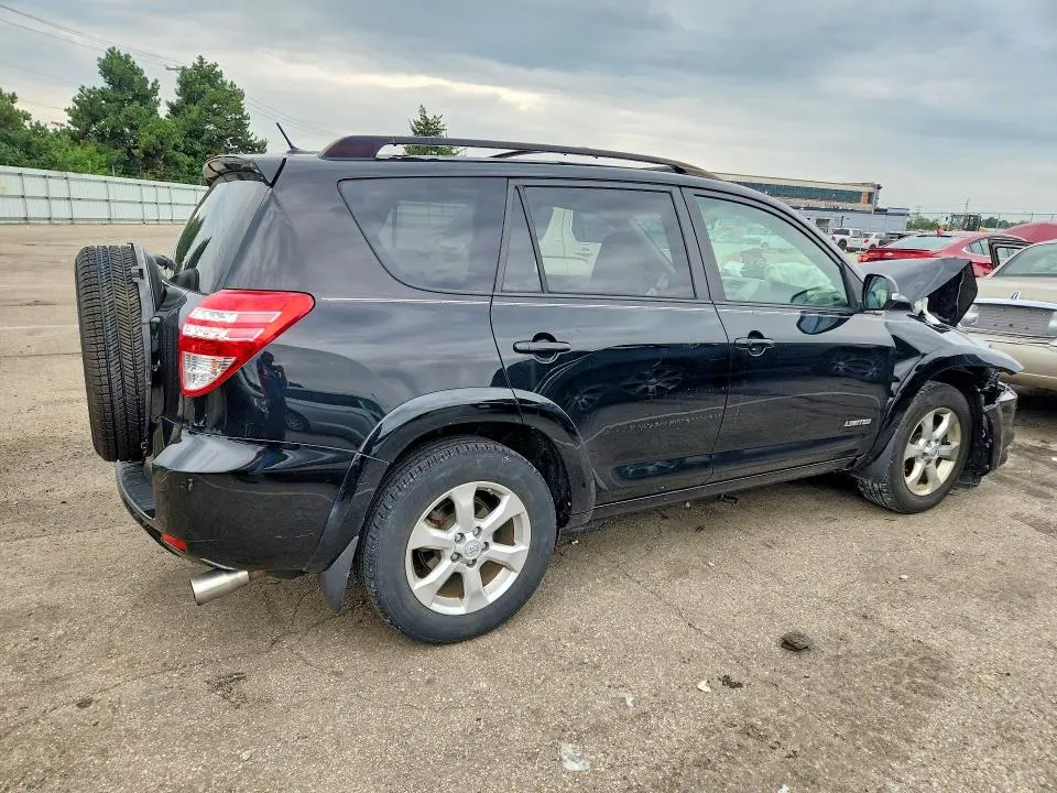 2010 TOYOTA RAV4 LIMITED  