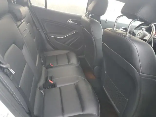 2017 MERCEDES-BENZ GLA 250 4MATIC  