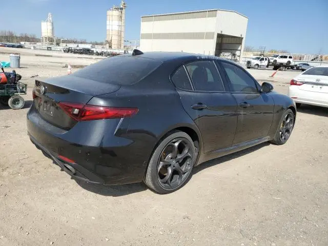2017 ALFA ROMEO GIULIA TI Q4  