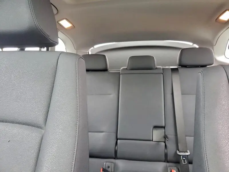 2015 BMW X1 XDRIVE28I  