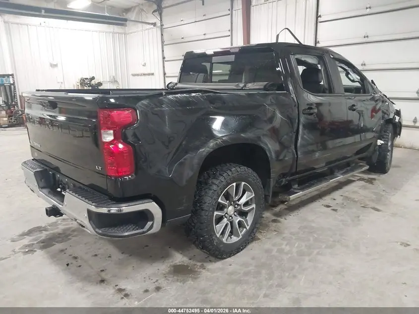 2024 CHEVROLET SILVERADO 1500 4WD  SHORT BED LT