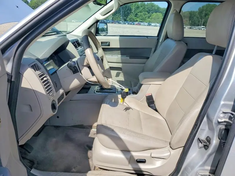 2010 FORD ESCAPE XLT  