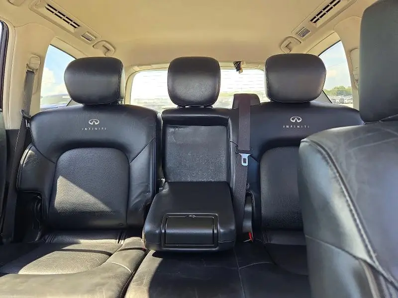 2011 INFINITI QX56 BASE  