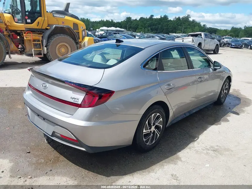 2021 HYUNDAI SONATA BLUE