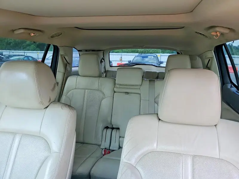 2013 LINCOLN MKT   