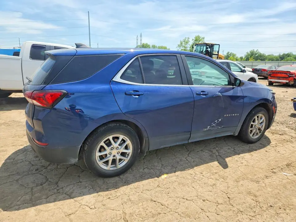 2022 CHEVROLET EQUINOX LT  