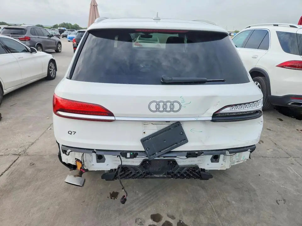 2025 AUDI Q7 PREMIUM  