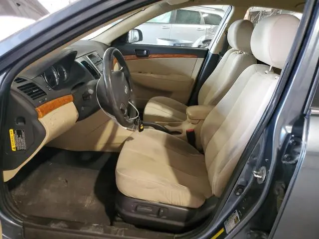 2010 HYUNDAI SONATA GLS  