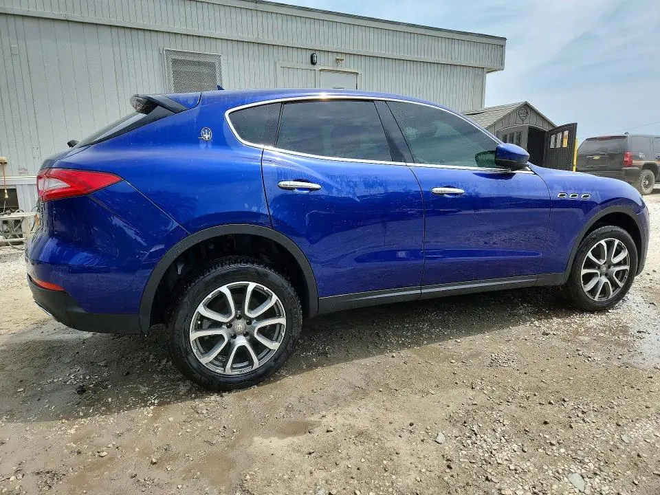 2017 MASERATI LEVANTE   