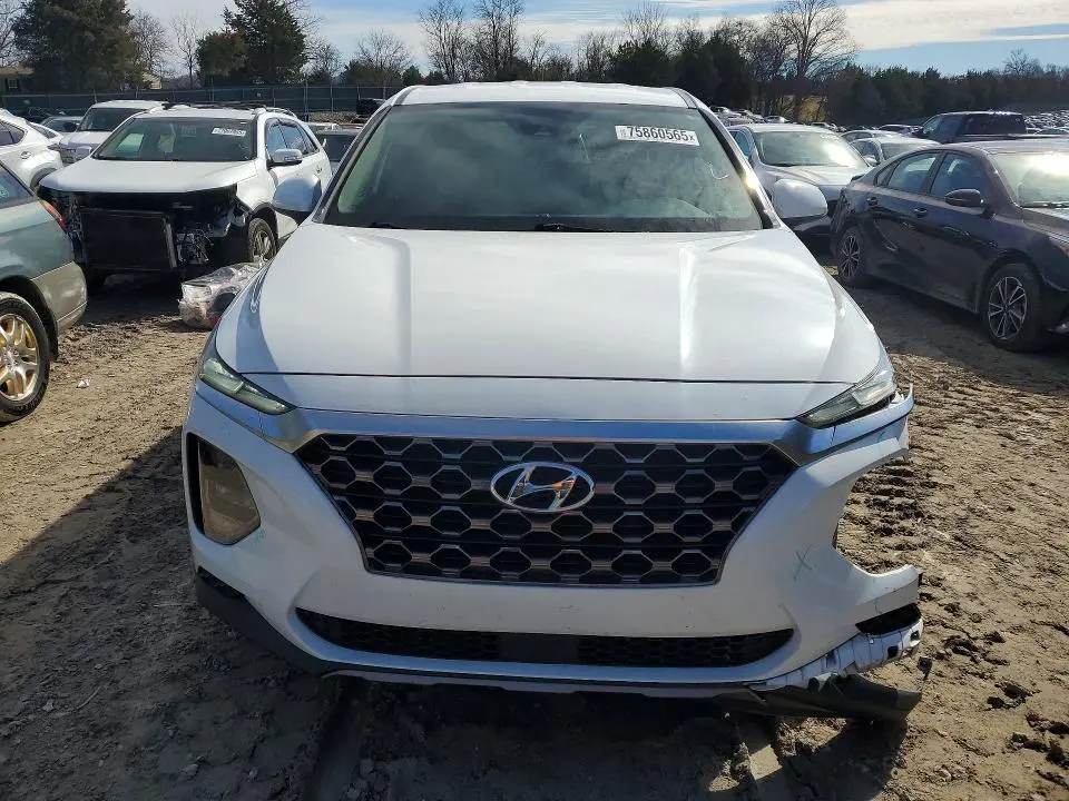 2020 HYUNDAI SANTA FE SE  