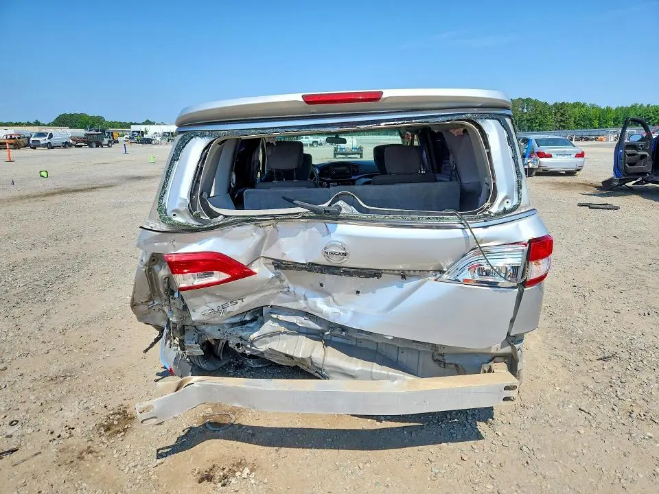 2015 NISSAN QUEST   