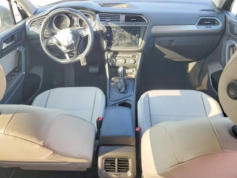 2018 VOLKSWAGEN TIGUAN SE  