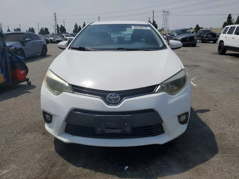 2015 TOYOTA COROLLA LE PLUS  