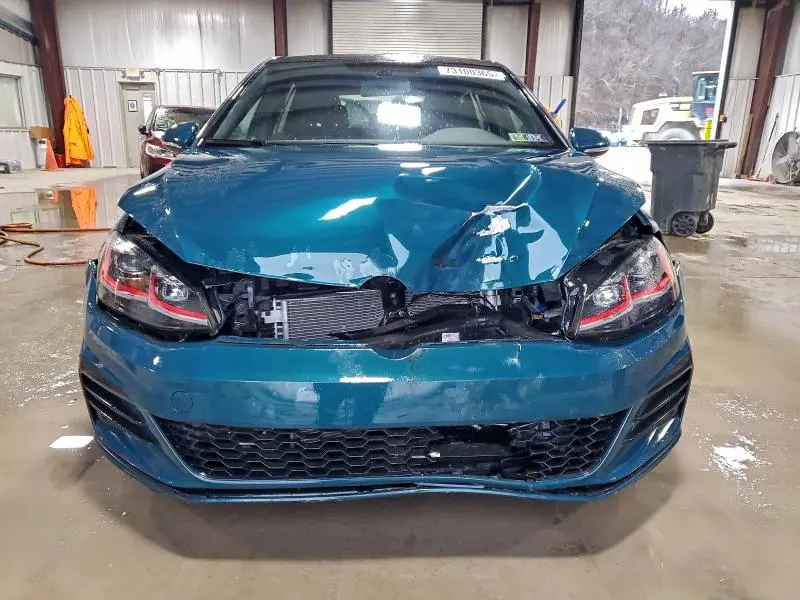 2018 VOLKSWAGEN GTI S/SE  