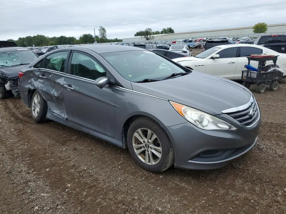 2014 HYUNDAI SONATA GLS  